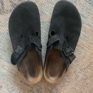 BIRKENSTOCK - BOSTON in Black Suede